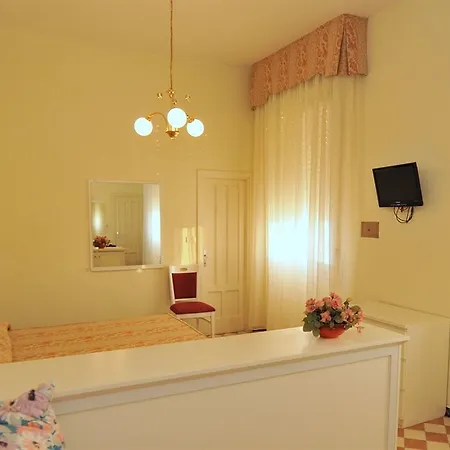 Britannia Otel 4*