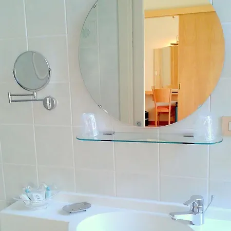 Otel Britannia